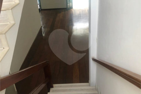 Sobrado à venda com 3 quartos, sendo 1 suíte,  em Panamby, São Paulo, SP