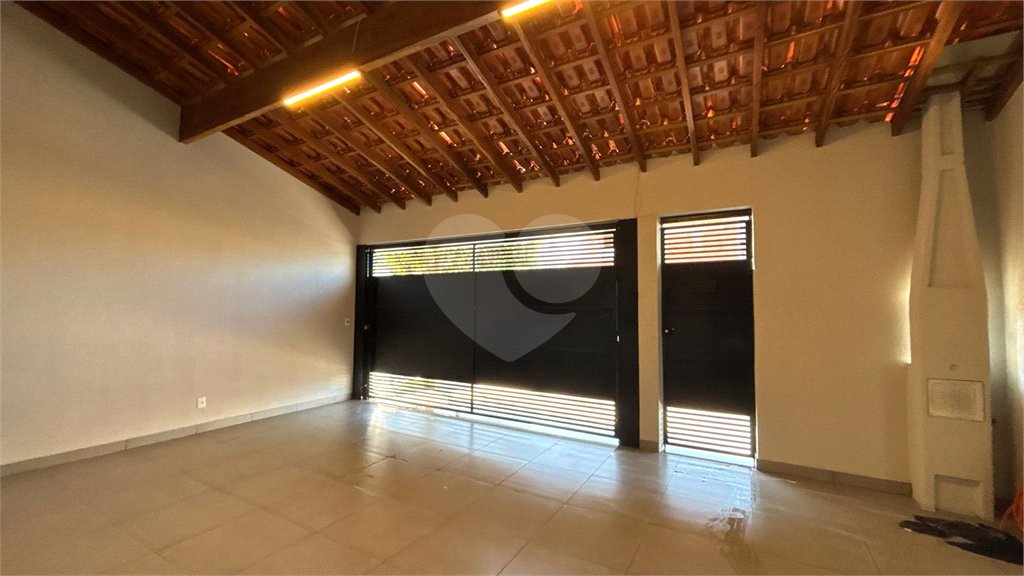 Casa à venda com 2 quartos, sendo 1 suíte, em Parque Residencial Sabiás, Indaiatuba, SP