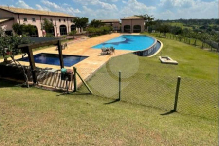 Terreno à venda no condomínio Residencial Campo de Toscana, Vinhedo - SP