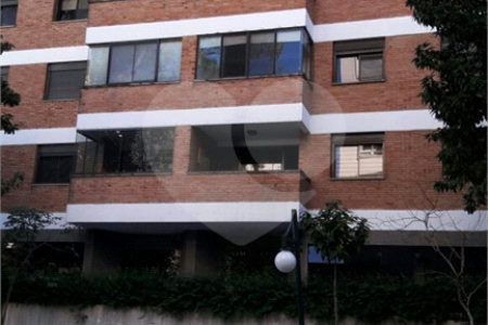 Apartamento à venda com 3 quartos, sendo 1 suíte, em Jardim Vitória Régia, São Paulo, SP