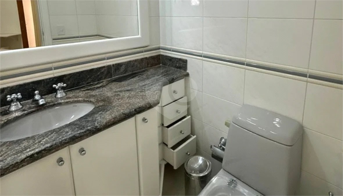 Apartamento à venda com 4 suítes em Riviera de São Lourenço, Bertioga, SP