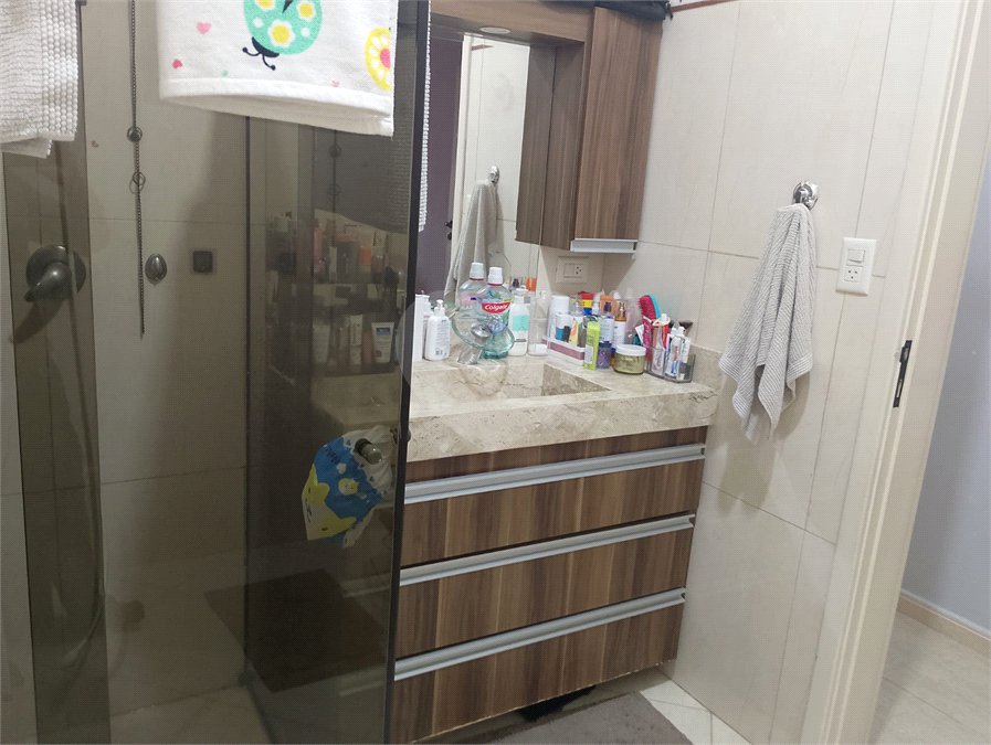 Sobrado à venda com 3 quartos, sendo 2 suítes, em Vila Dom Pedro I, São Paulo, SP
