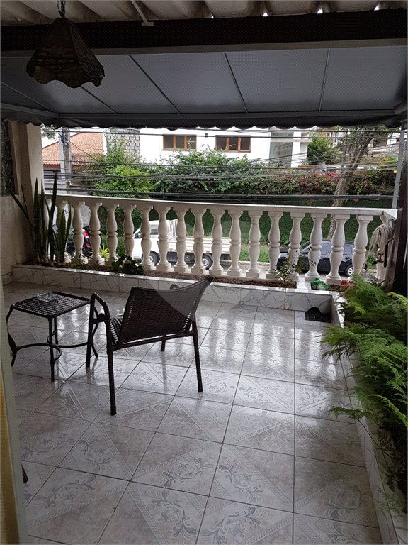 Sobrado à venda com 3 quartos em Jardim Franca, São Paulo, SP