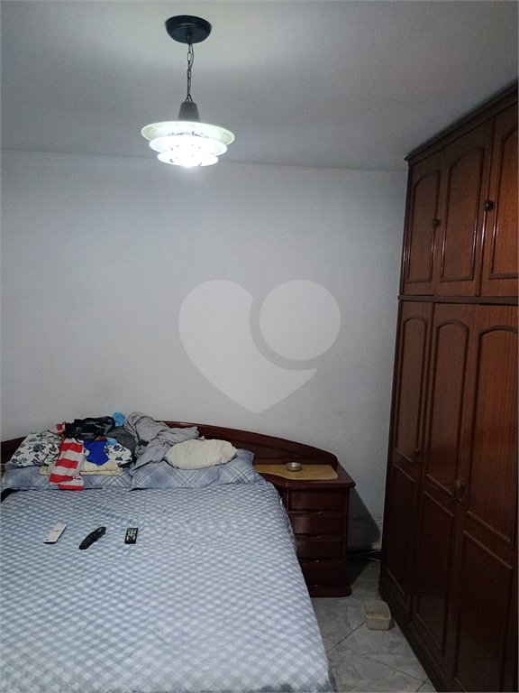 Casa à venda com 5 quartos, sendo 1 suíte, em Bangu, Rio de Janeiro, RJ
