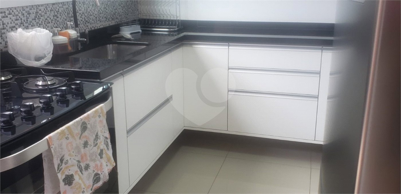 Casa à venda com 2 suítes no condomínio Residencial Bonanza I, Bom Jesus dos Perdões - SP