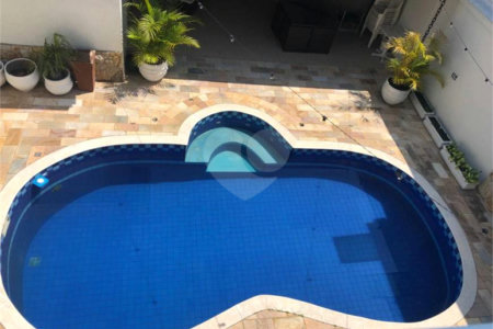 Sobrado à venda com 4 suítes em Jardim Franca, São Paulo, SP