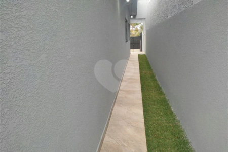 Casa à venda com 3 quartos, sendo 1 suíte,  em Loteamento Parque Residencial Serras de Atibaia II, Atibaia, SP
