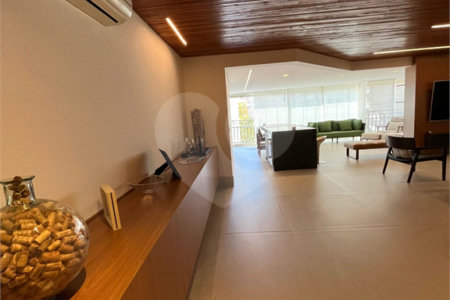 Apartamento à venda ou para alugar com 4 suítes em Santana, São Paulo, SP