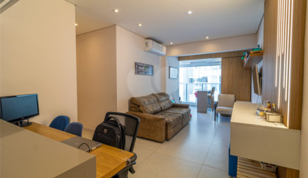 Apartamento à venda com 3 quartos, sendo 1 suíte,  em Granja Julieta, São Paulo, SP