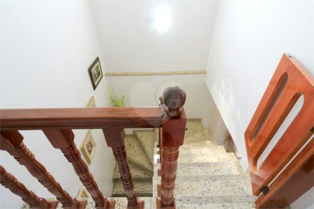 Casa à venda com 3 suítes em Vila Gustavo, São Paulo, SP