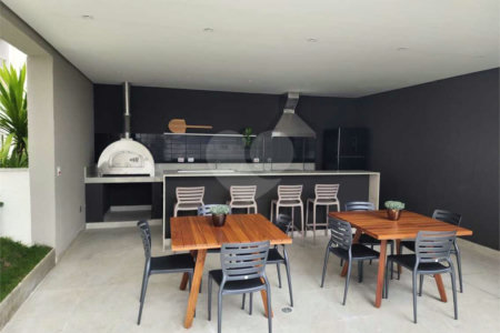 Apartamento à venda com 3 quartos, sendo 1 suíte,  em Vila Suissa, Mogi das Cruzes, SP