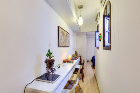Casa à venda com 3 quartos, sendo 1 suíte,  no condomínio Village Bahamas, São Paulo - SP