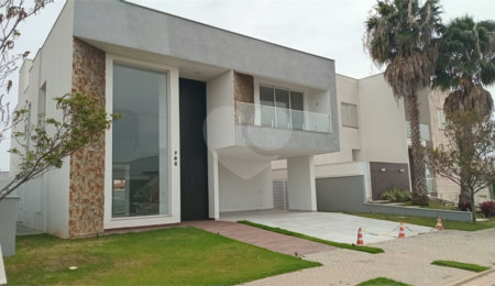 Casa à venda com 5 suítes no condomínio Alphaville Nova Esplanada 1, Votorantim - SP