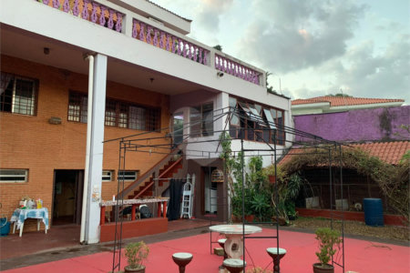 Sobrado à venda ou para alugar com 5 quartos, sendo 4 suítes, em Chácara Monte Alegre, São Paulo, SP
