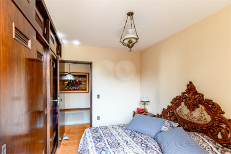 Casa de Vila à venda com 3 quartos, sendo 1 suíte, em Alto da Boa Vista, São Paulo, SP