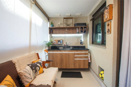 Apartamento à venda com 2 quartos, sendo 1 suíte, em Rio Comprido, Rio de Janeiro, RJ