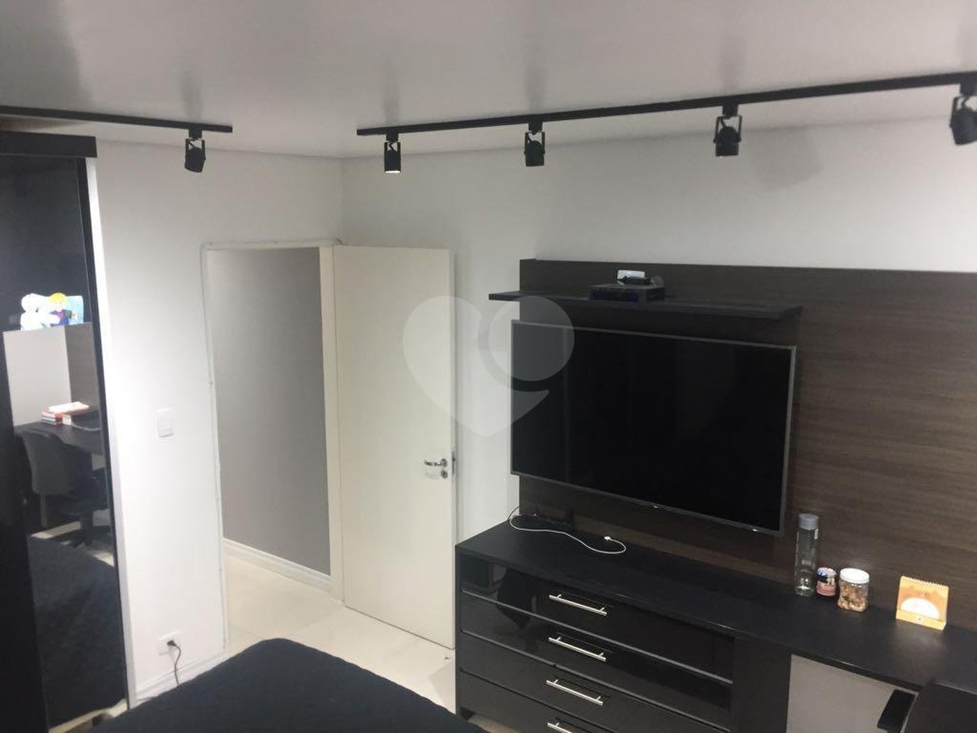 Sobrado à venda com 2 quartos em Santana, São Paulo, SP