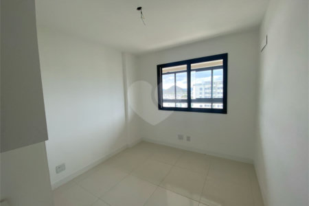 Apartamento à venda com 2 quartos, sendo 1 suíte, em Recreio dos Bandeirantes, Rio de Janeiro, RJ