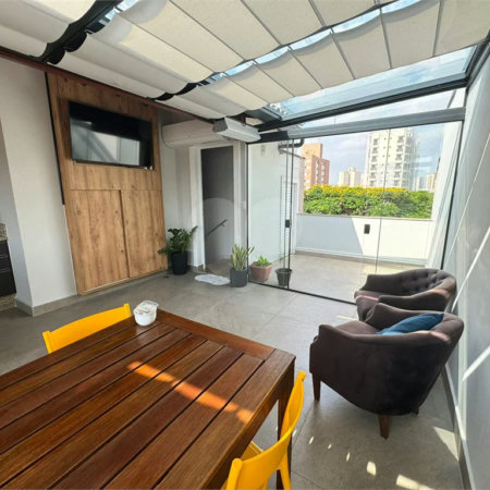 Casa à venda com 3 suítes no condomínio Belle Villle, São Paulo - SP