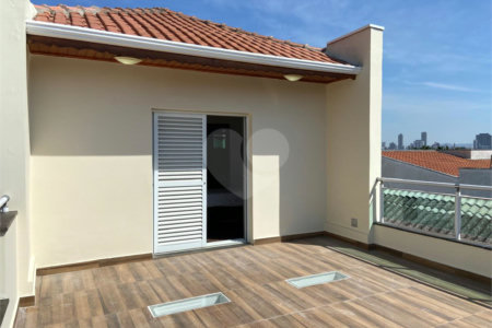 Casa para alugar com 3 quartos, sendo 2 suítes, em Vila Carrão, São Paulo, SP