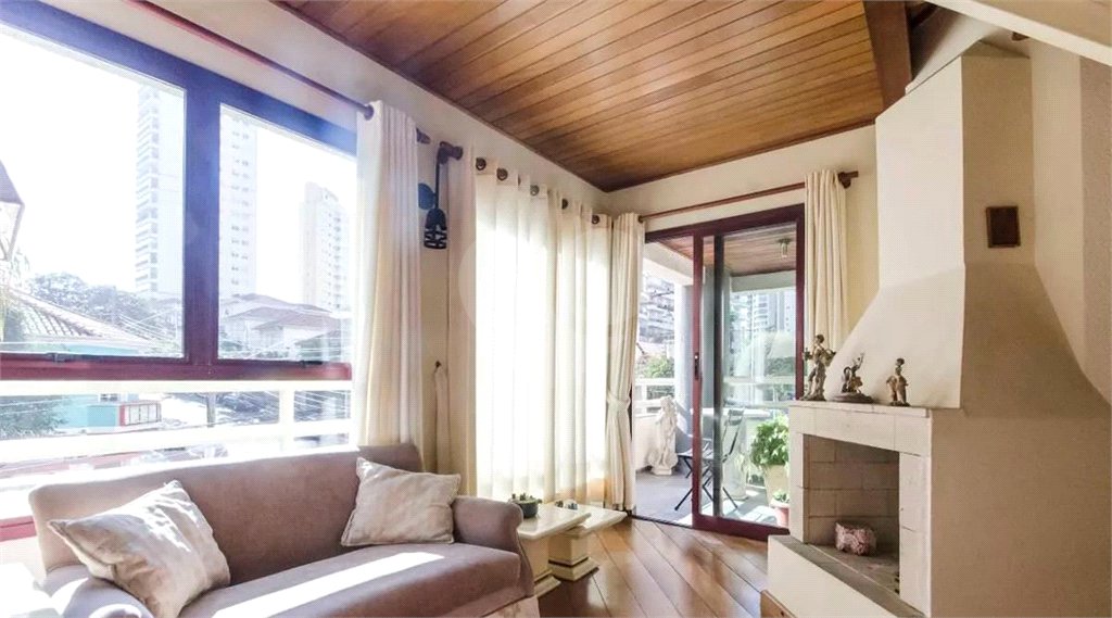 Apartamento à venda com 3 quartos, sendo 2 suítes, em Santana, São Paulo, SP