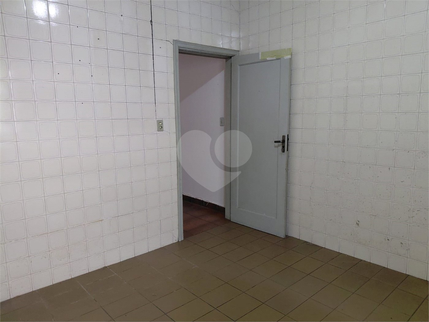 Sobrado à venda com 2 quartos em Vila Ipojuca, São Paulo, SP