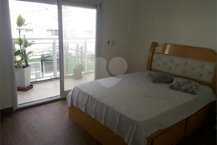 Sobrado à venda com 4 quartos, sendo 1 suíte, em Tremembé, São Paulo, SP