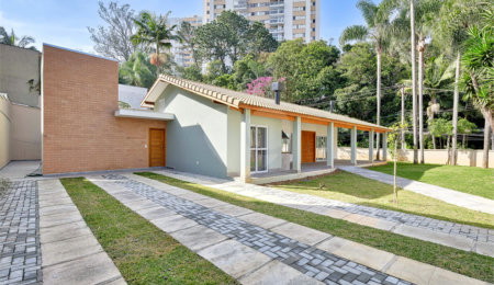Casa de Vila à venda com 3 suítes em Alto da Boa Vista, São Paulo, SP