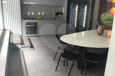 Apartamento à venda com 1 suíte em Indianópolis, São Paulo, SP