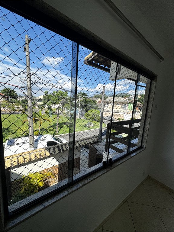 Casa à venda com 3 quartos, sendo 1 suíte, no condomínio Village da Posse, Rio de Janeiro - RJ