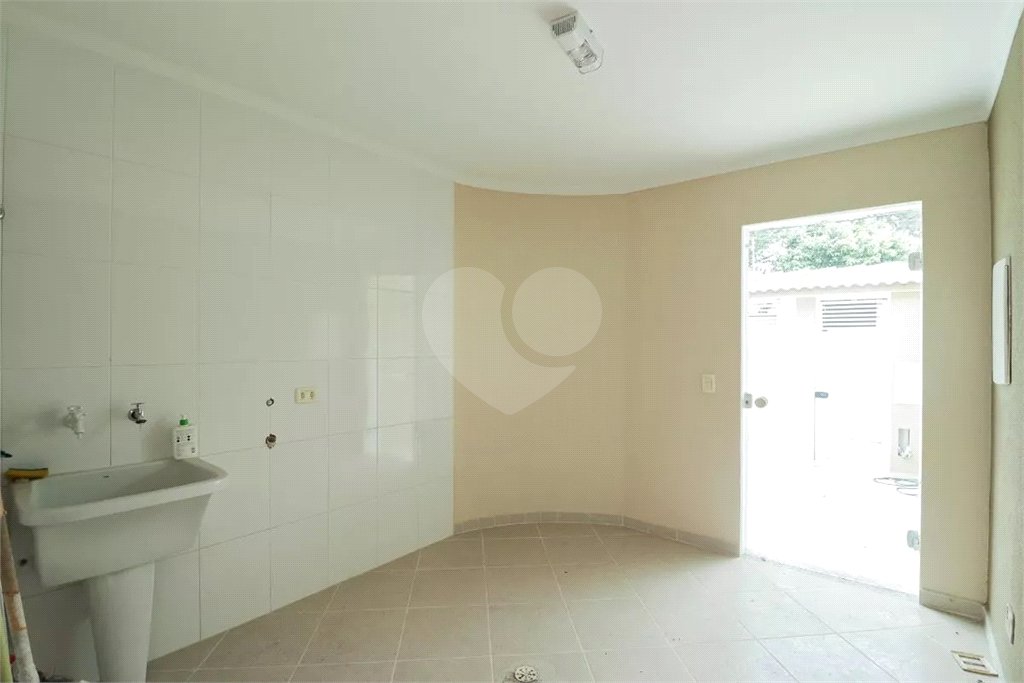 Sobrado à venda com 4 quartos, sendo 3 suítes, em Tucuruvi, São Paulo, SP