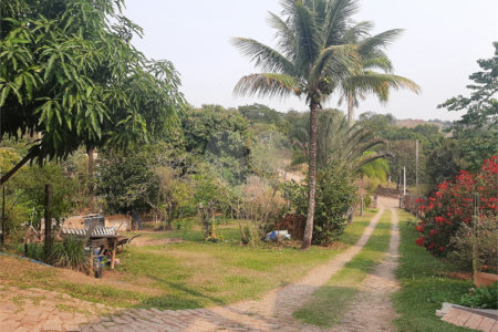 Chácara à venda com 3 quartos, sendo 1 suíte, em Cachoeira, Vinhedo, SP
