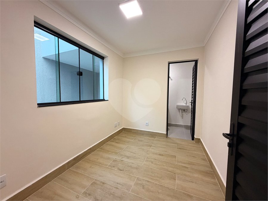 Casa à venda com 5 quartos, sendo 4 suítes, em Vila Rosália, Guarulhos, SP