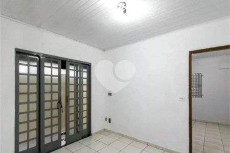 Casa à venda com 4 quartos, sendo 2 suítes, em Jardim Coimbra, São Paulo, SP