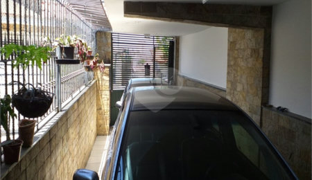 Sobrado à venda com 3 quartos em Vila Guilherme, São Paulo, SP