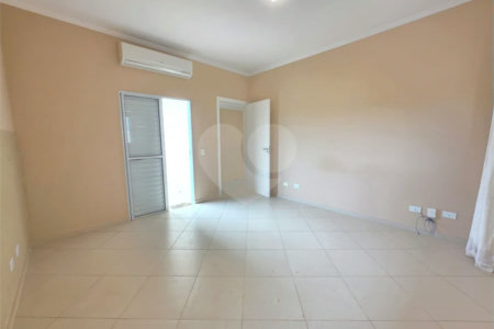 Casa à venda ou para alugar com 3 quartos, sendo 1 suíte,  no condomínio Terras de São Francisco, Vinhedo - SP