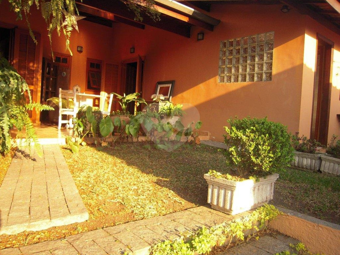 Casa térrea, impecável!