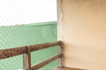 Casa à venda com 4 quartos, sendo 1 suíte, em Vila Tiradentes, São Paulo, SP