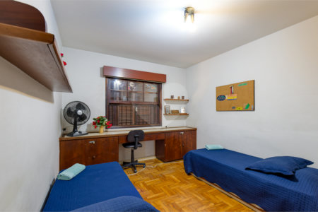 Casa à venda com 3 quartos, sendo 1 suíte,  em Campo Belo, São Paulo, SP