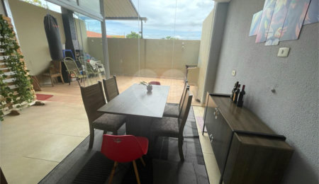 Sobrado à venda com 3 quartos, sendo 1 suíte, em Jardim Brasília, Três Lagoas, MS