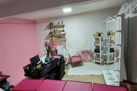 Casa de Vila à venda com 4 quartos em Vila Gustavo, São Paulo, SP