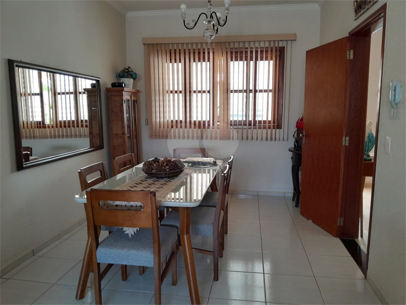 Casa para venda no Planalto Paraíso.