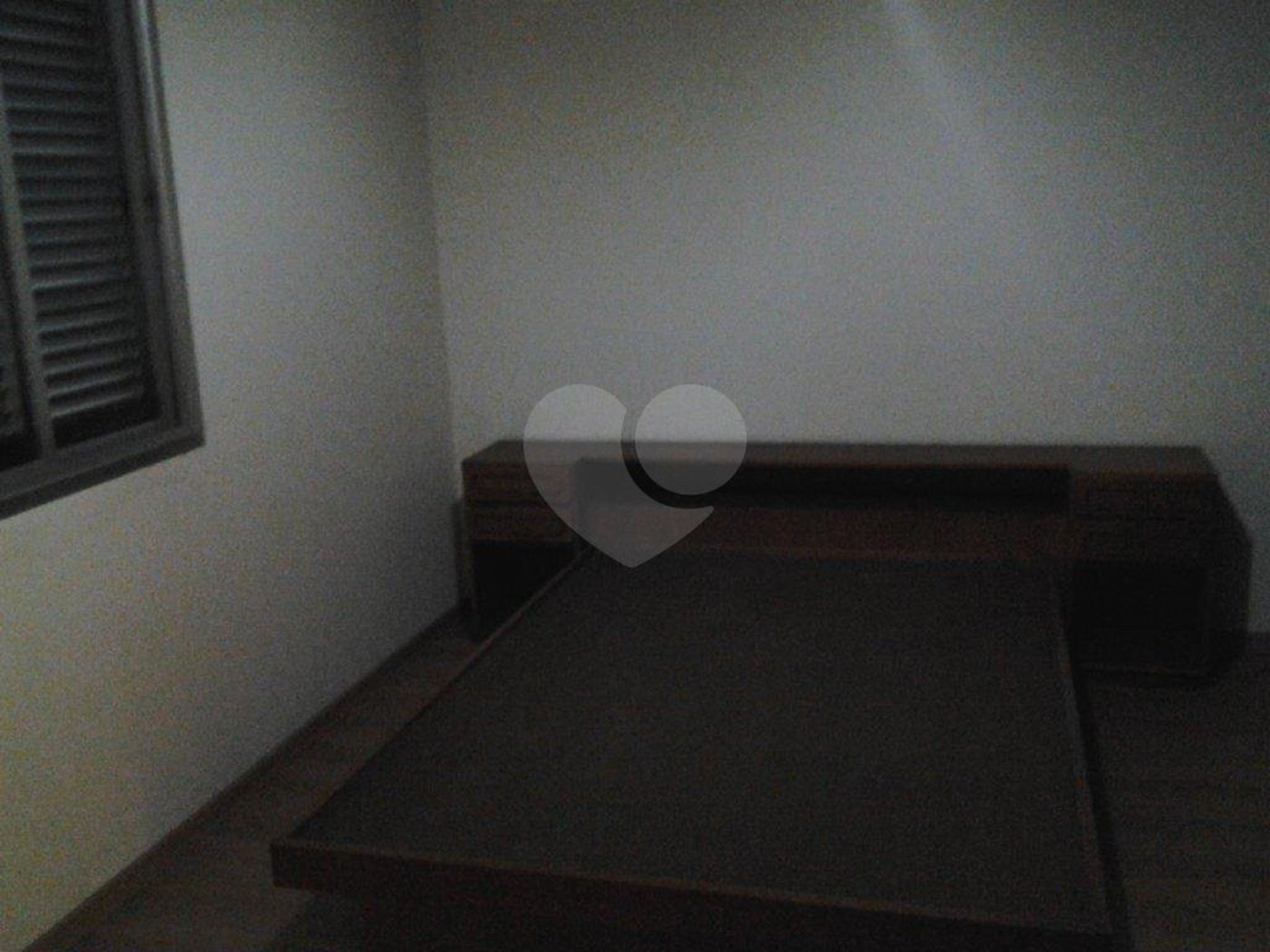 Sobrado à venda com 4 quartos, sendo 1 suíte, em Palmas do Tremembé, São Paulo, SP