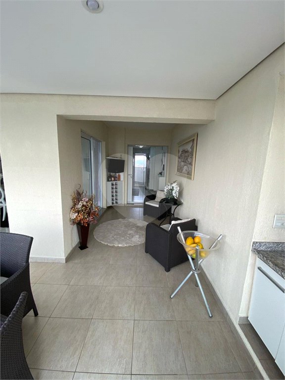 Apartamento à venda com 3 suítes em Santa Teresinha, São Paulo, SP