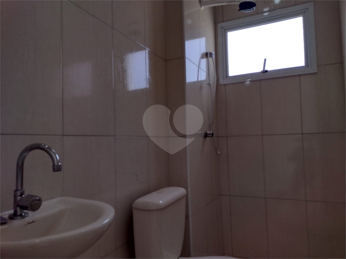Apartamento à venda com 2 quartos, sendo 1 suíte, em Pinheirinho, Vinhedo, SP
