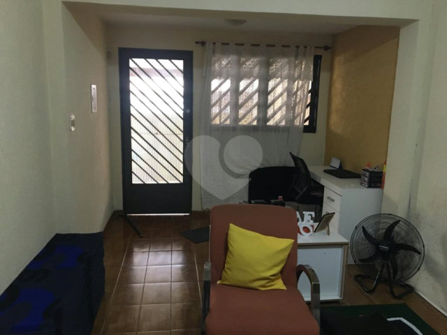 Casa à venda com 2 quartos, sendo 1 suíte,  em Santana, São Paulo, SP