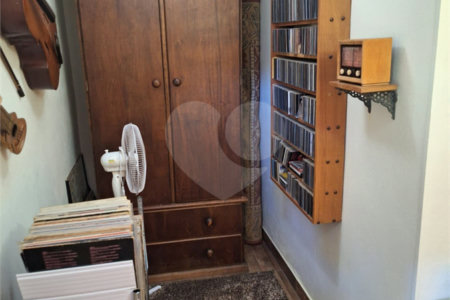Casa em condomínio à venda com 4 quartos, sendo 2 suítes, no Centro, Bom Jesus dos Perdões, SP