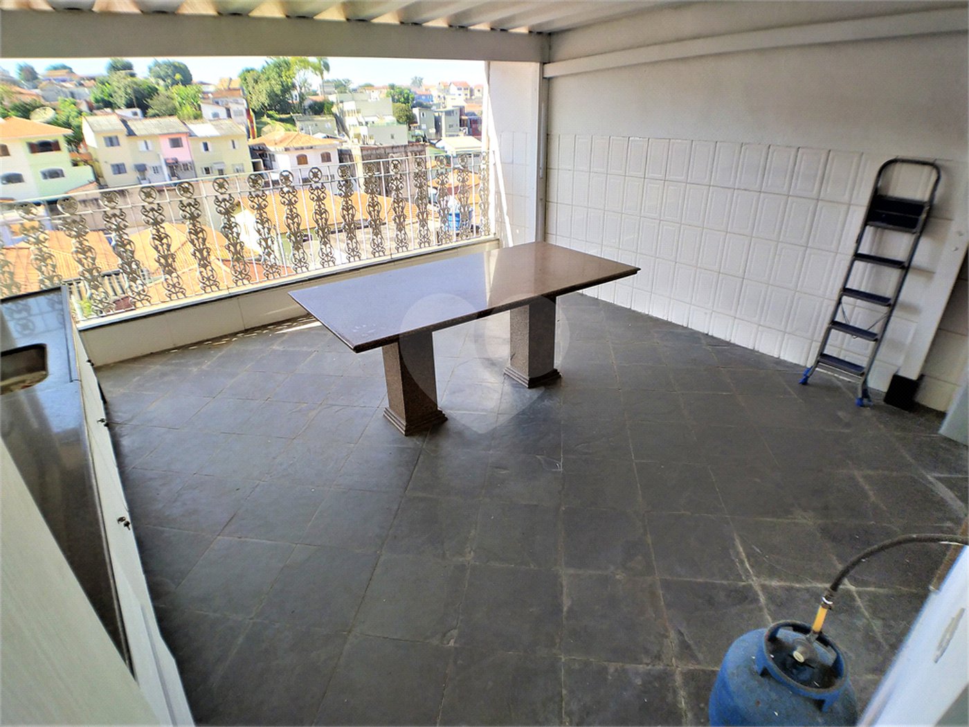 Sobrado à venda com 3 quartos, sendo 1 suíte,  em Vila Mazzei, São Paulo, SP