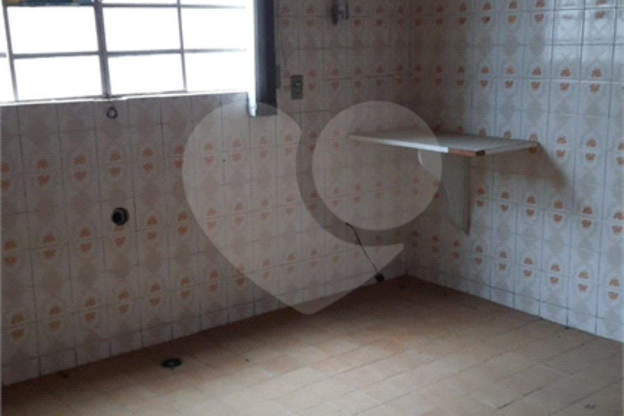 Sobrado à venda com 3 suítes em Luiz Fagundes, Mairiporã, SP