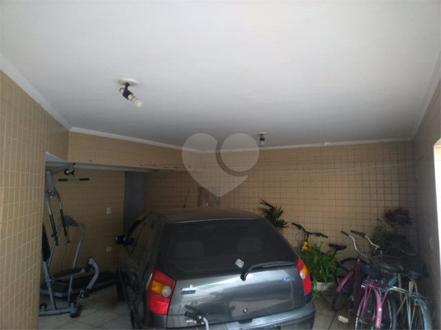 Sobrado à venda com 3 quartos, sendo 1 suíte,  em Tremembé, São Paulo, SP